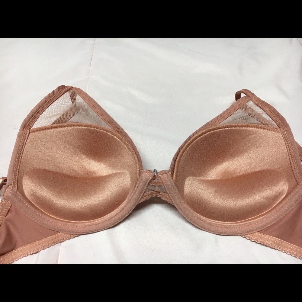 Push-Up Bra - Picture 6 of 8